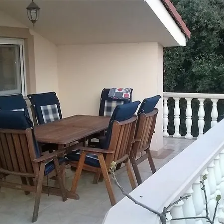 Sukosan Apartment
